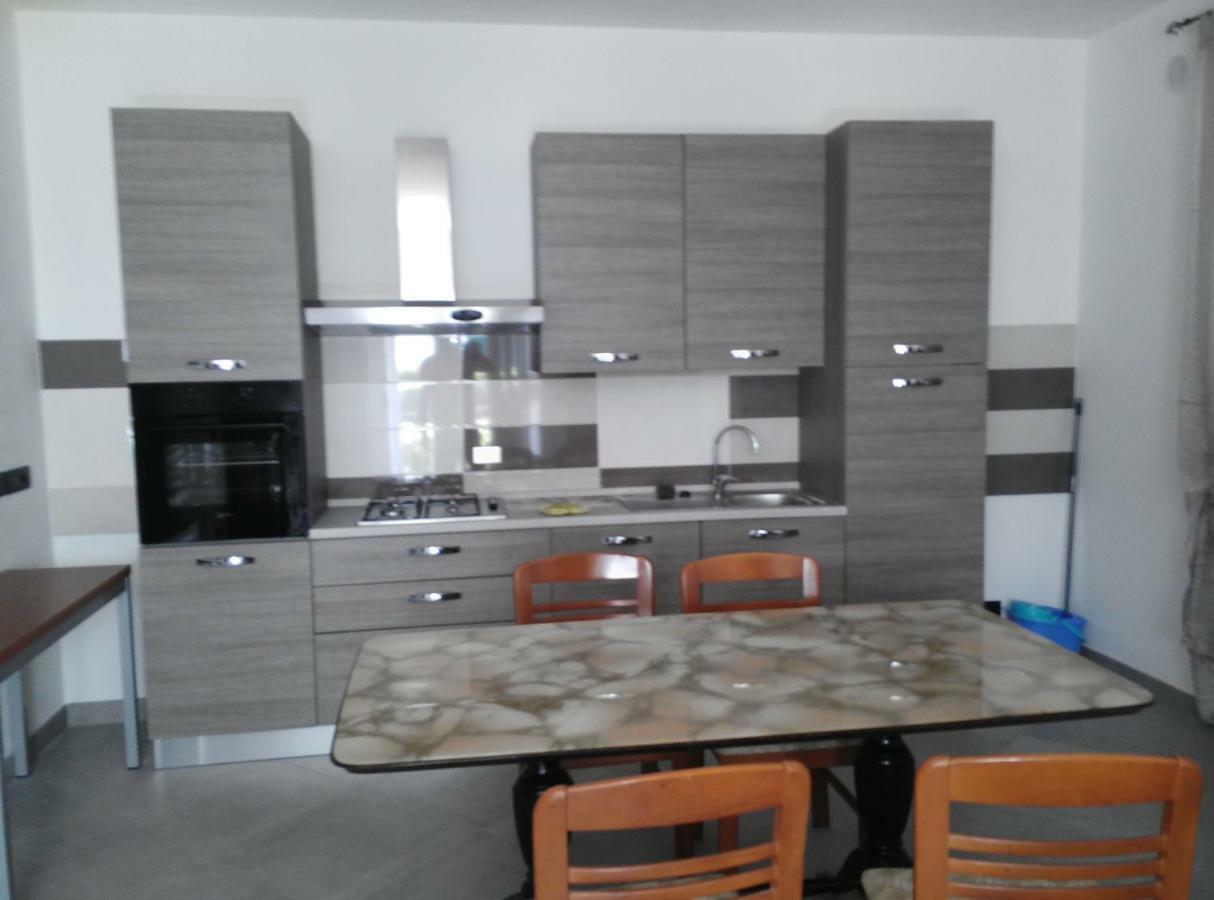 Affittacamere Di Paola Lugagnano Buitenkant foto